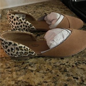 TOMS Women's Julie Suede D'Orsay Ballet Flat.